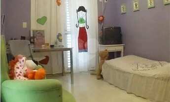 Imagem 7: Linda Casa Casa em condomínio com 3 dormitórios