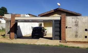 Imagem: Casa com 3 dormitórios no Jardim Rosa Branca