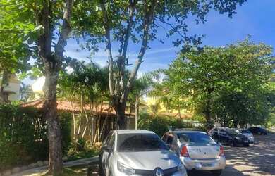 Imagem 2: Casa triplex em condomínio para venda com 3 quartos em Camboinhas