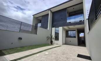 Imagem 5: Sobrado alto padrão 102m², 3 dormitórios, 3 banheiros, churrasqueira, 2 vagas garagem