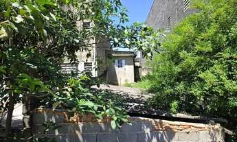 Imagem 5: 7. Terreno Amplo à Venda Perfeito para Projetos Comerciais ou Residenciais