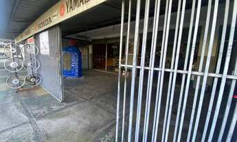 Imagem 5: Área comercial na frente e casa nos fundos, localizada na Vila Mariana em Ap. GO