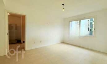 Imagem 2: Apartamento à venda em Petrópolis com 74 m², 2 quartos, 1 vaga