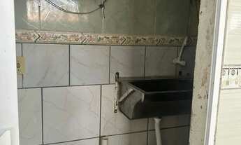 Imagem 6: Casa para locação em Barreiros, São José: 250m², 6 dormitórios, 1 suíte, 4 banheiros. Alug