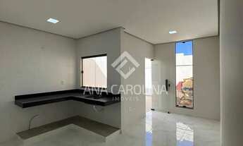 Imagem 2: Linda Casa à Venda no Bairro Independência