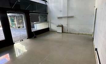 Imagem 7: VENDO OU ALUGO ACEITO CARRO EM TROCAR LOJA c/ 80 m², Shopping Barra World