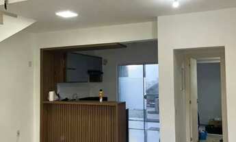 Imagem 3: Casa com 4 dormitórios sendo 2 suítes e 2 vagas de garagem em Governador Celso Ramos/SC