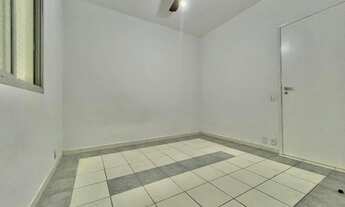 Imagem 6: Apartamento com 2 dormitórios à venda, 80 m² por R$ 380.000 - Pitangueiras - Guarujá/SP