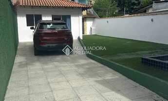 Imagem: Auxiliadora Predial aluga, casa de 4 dormitorios