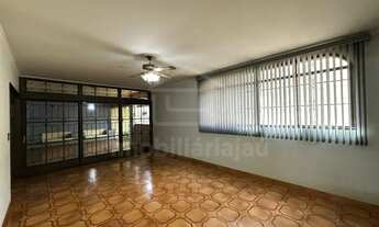 Imagem: Casa para locação no Centro com 3 quartos