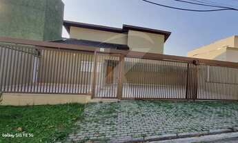 Imagem: Refugio perfeito no Alpes da Cantareira