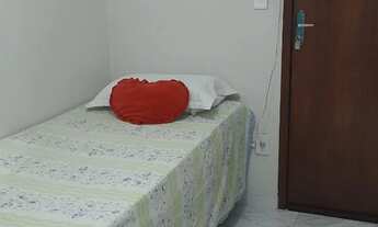 Imagem 3: Alugo Suite p/MOÇA. Apto em Cond. fechado na Jatiuca, a 150m da praia