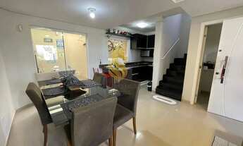 Imagem 6: Sobrado para Venda em Curitiba, Xaxim, 3 dormitórios, 1 suíte, 3 banheiros, 1 vaga