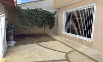 Imagem 2: Casa com 4 dormitórios para alugar, 225 m² por R$ 6.120,02/mês - Parque Industrial - São J