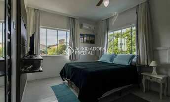 Imagem 5: Casa Alto Padrão para Locação nos Ingleses - Vista Mar e a 500m da Praia