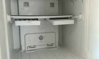 Imagem 7: Alugo Apto semimobiliado - 3 quartos