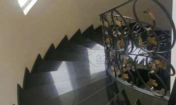 Imagem 2: Oportunidade - Casa Sobrado - Loteamento Villa Branca - 4 Dormitórios - 232,25m² - Estuda