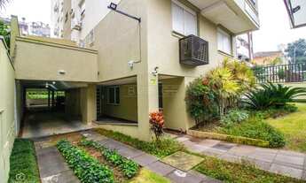 Imagem 3: Apartamento Petrópolis c 2 quartos e 2 box!!