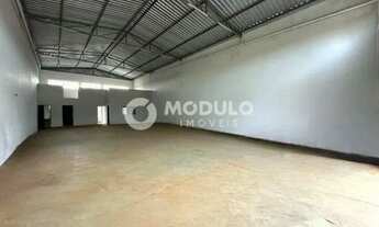 Imagem 3: Barracão disponível para locação no bairro Residencial Pequis