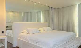 Imagem 4: Apartamento - 4 dormitórios - 4 Suítes - localizado em Balneário Camboriú / Centro REF: DW