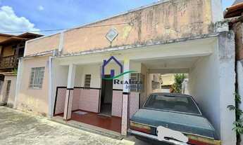 Imagem: CASA COM 3 QUARTOS A VENDA POR 400.000