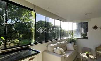 Imagem 3: Imóvel para venda possui 90 metros quadrados com 2 quartos em Jardim Itu - Porto Alegre