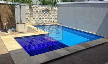 Imagem 7: CASA TRIPLEX, PORTEIRA FECHADA, AREA GOURMET E PISCINA