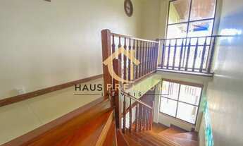 Imagem 7: Casa para venda tem 367 metros quadrados com 5 quartos em Fazendinha - Teresópolis - RJ