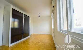 Imagem 5: PORTO ALEGRE - Apartamento Padrão - Azenha