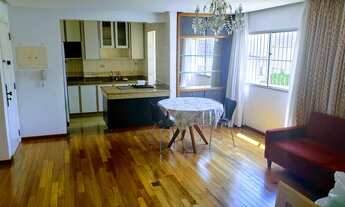 Imagem 2: Apartamento em rua sem saída,local maravilhoso, 79m2 3 dormitórios transformado em dois, p