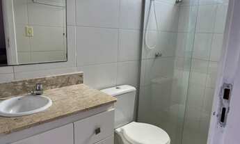 Imagem 3: Sobrado para venda possui 250 metros quadrados com 3 quartos em Buraquinho - Lauro de Frei