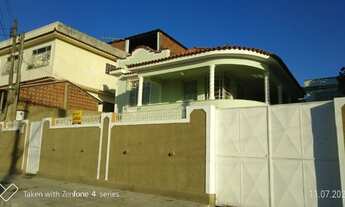 Imagem: Vendo casa de excelente padrão, bem localizada