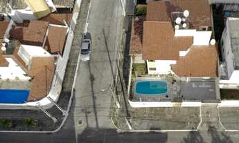 Imagem: Casa Duplex com Piscina e Área Gourmet