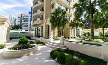 Imagem 3: Apartamento com 4 suítes, piso aquecido, 4 vagas de garagem, com 357m² de área útil à vend