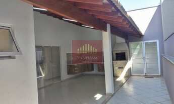 Imagem 6: Casa de condomínio para aluguel tem 200 metros quadrados com 3 quartos