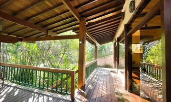 Imagem 2: Casa de para venda com 656 metros quadrados de área construída e 1100m de terreno