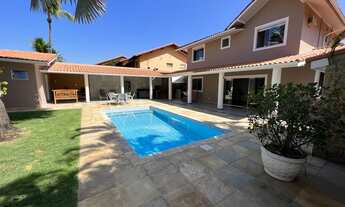 Imagem 2: Casa para venda com 391 metros quadrados com 4 quartos