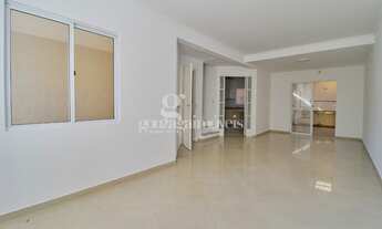 Imagem 2: CURITIBA - Casa Padrão - Guabirotuba