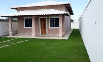 Imagem 2: Casa para venda tem 300 metros quadrados com 2 quartos em Porto da Roça I - Saquarema - RJ