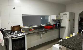 Imagem 3: Casa 4/4, garagem para 4 carros no melhor condomínio de Abrantes