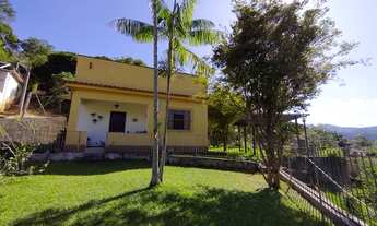 Imagem 2: Casa tipo chácara com 1.560m2 de área total e uma bela vista panorâmica