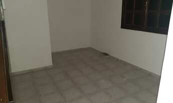 Imagem 2: Comercial/Industrial de 90 metros quadrados no bairro Itaipu