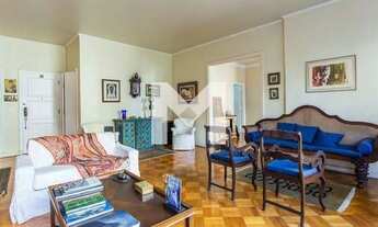 Imagem 2: CLÁSSICO APARTAMENTO NA PRAÇA EUGÊNIO JARDIM!