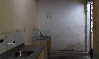 Imagem 6: EXCELENTE CONDICAO PARA VOCÊ MORAR NO BAIRRO DAMAS, ESQUINA COM RUA PROF. COSTA MENDES. CA