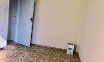 Imagem 4: Localização excelente, junto, comércio/condução do bairro. Condomínio fechado, seguro, com