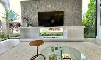 Imagem 7: Casa de condomínio térrea para venda possui 225 metros quadrados com 4 quartos