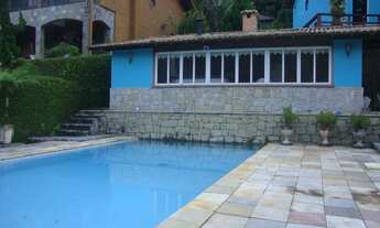 Imagem 4: Casa de condomínio para venda com 240 metros quadrados com 5 quartos