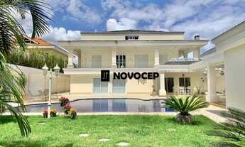 Imagem 6: Belíssima casa em estilo Neoclássico com fino acabamento!