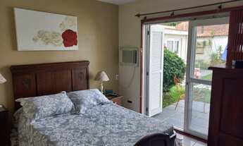 Imagem 5: Casa para venda possui 261 metros quadrados com 4 quartos em Laranjal - Pelotas - RS