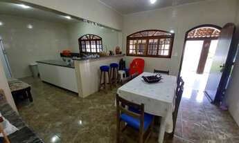 Imagem 7: Chácara para venda possui 280 metros quadrados com 3 quartos